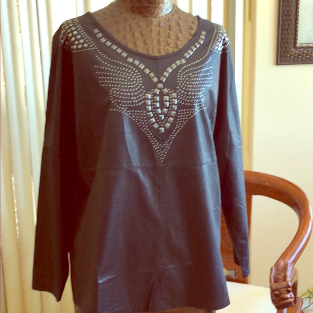 Alberto Makali Black faux leather Top